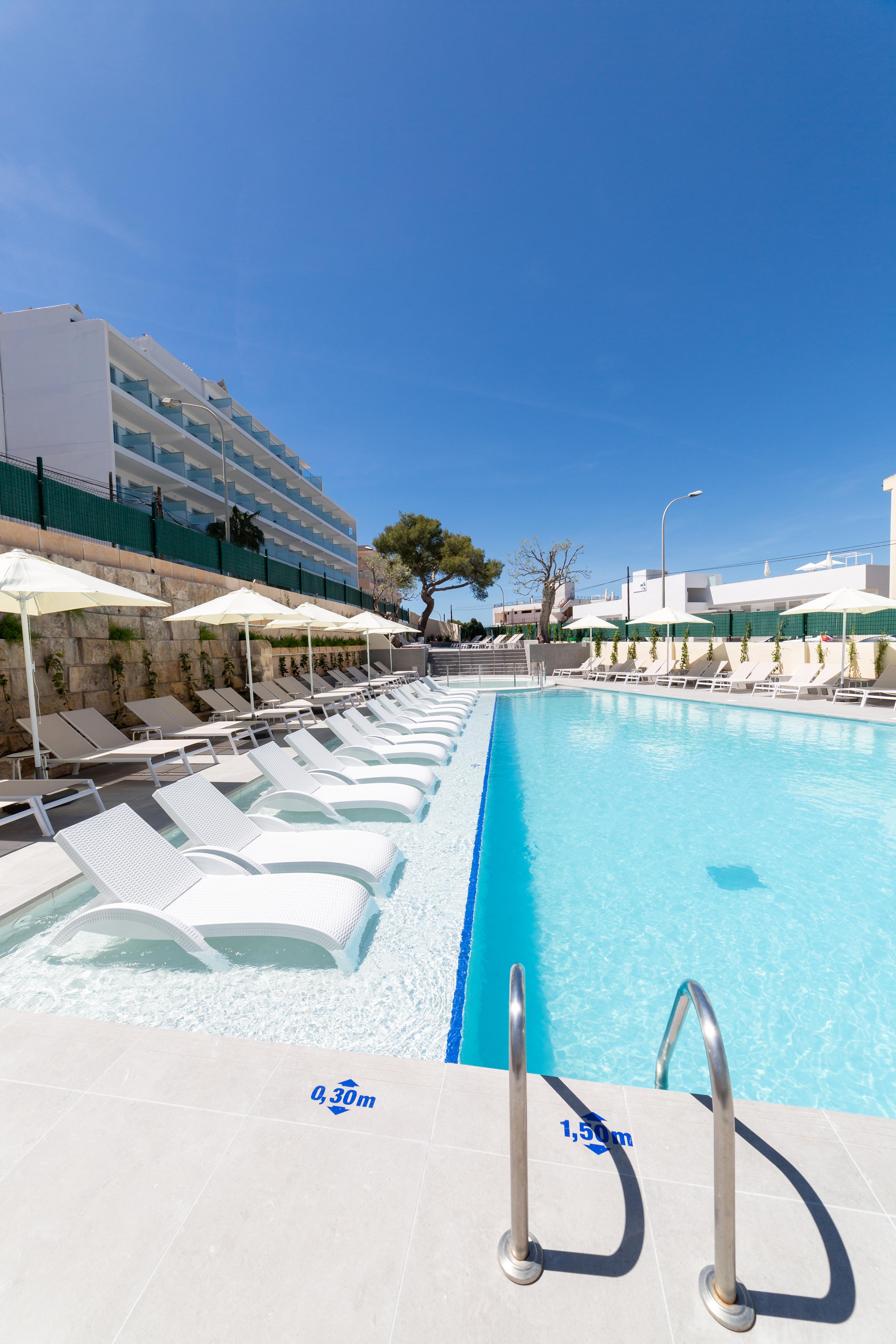 Sky Senses Hotel Santa Ponsa Exterior foto